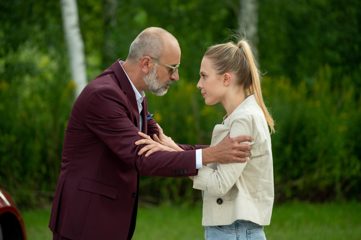 Barwy szczęścia, odc. 2764: Kornel (Jakub Bohosiewicz), Jowita (Magdalena Żak)