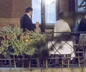Posłowie zeszli pod ziemię i wrócili na zimę