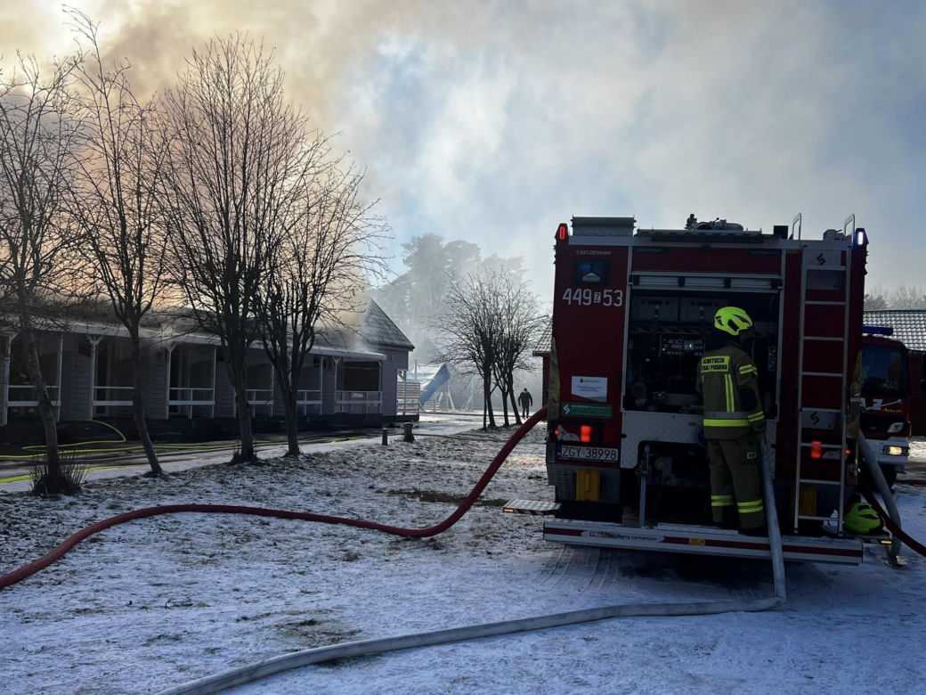Pożar domków letniskowych w Pogorzelicy