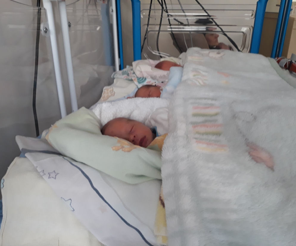 Łódź: W Centrum Zdrowia Matki Polki urodziły się trojaczki! Każde z nich ważyło ponad 2 kilogramy