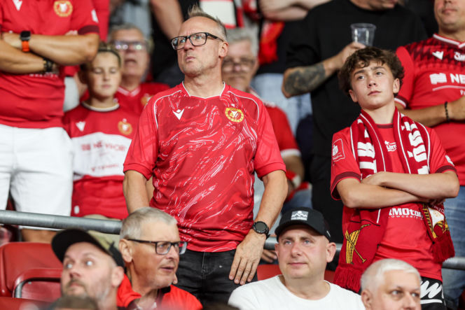 Widzew Łódź - Lech Poznań: Zdjęcia kibiców z meczu 6. kolejki PKO BP Ekstraklasy