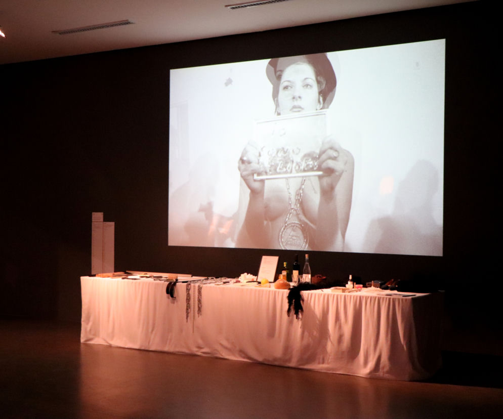 Marina Abramović i The Cleaner - Do czysta