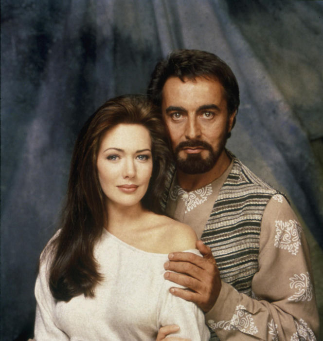 Hunter Tylo w "Modzie na sukces"