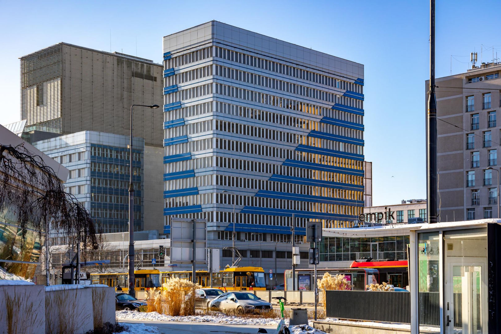 Biurowiec PKO na rogu Marszałkowskiej i Nowogrodzkiej w Warszawie