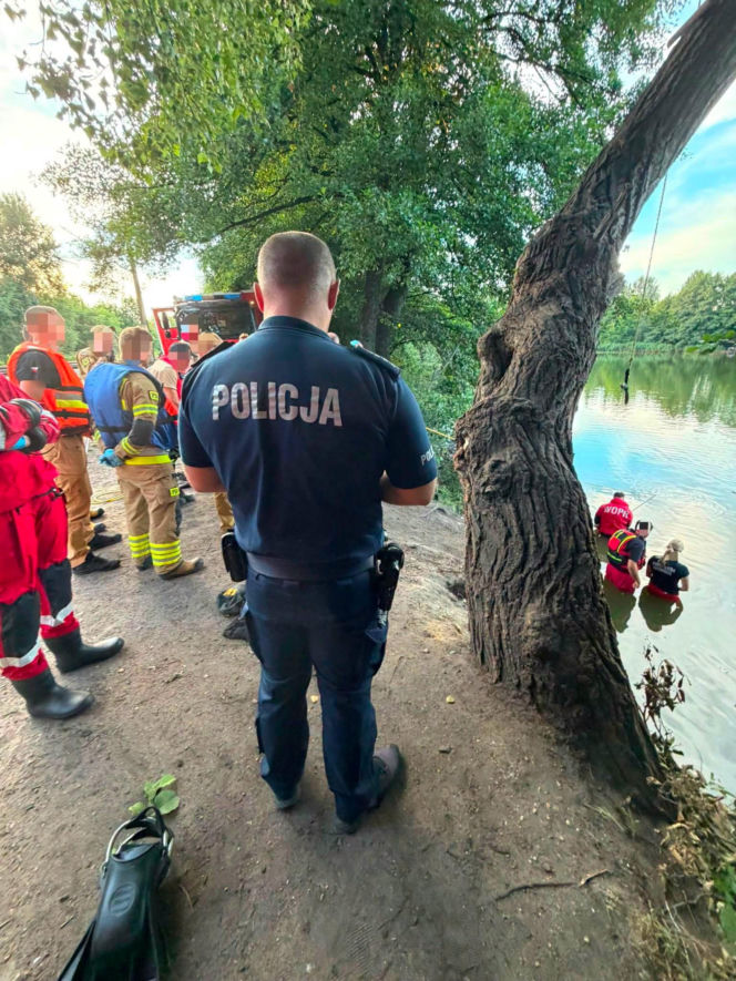 18-latek utonął w stawie we Wrocławiu. Dramatyczny finał poszukiwań