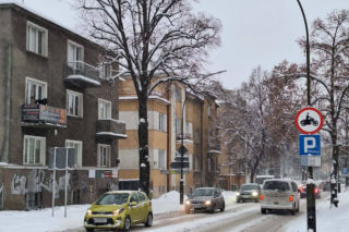 Zima na Podkarpaciu nie odpuszcza. Błoto pośniegowe utrudnia jazdę w regionie