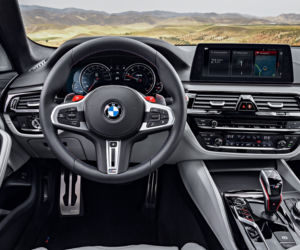BMW M5 4.4 V8 biturbo M xDrive