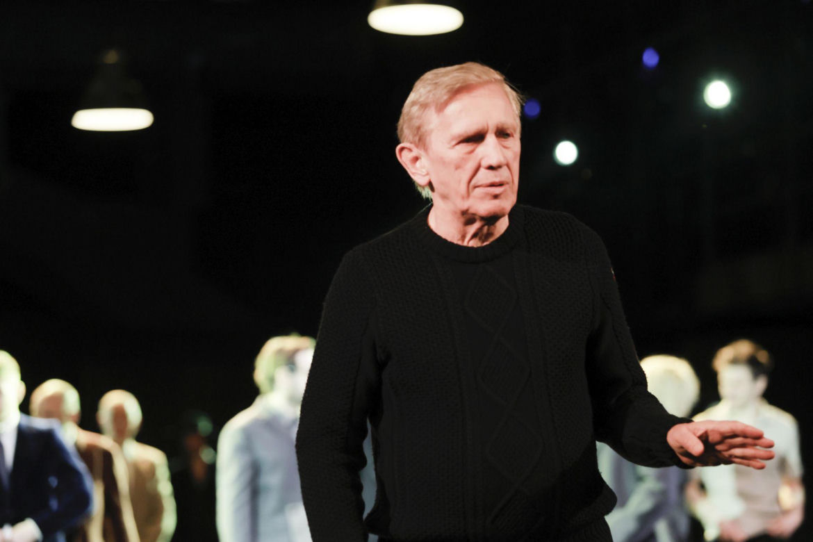 Jan Englert może zacierać ręce. "Hamlet" wyprzedany do końca sezonu