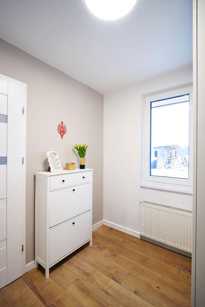 "Mama nie wróciła". Tragiczny wypadek przerwał marzenia. Ekipa "Nasz Nowy Dom" walczyła z czasem. ZDJĘCIA domu przed i po remoncie