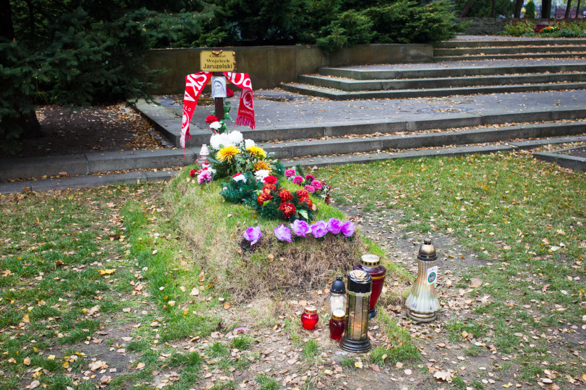Tak wygląda grób generała Wojciech Jaruzelskiego