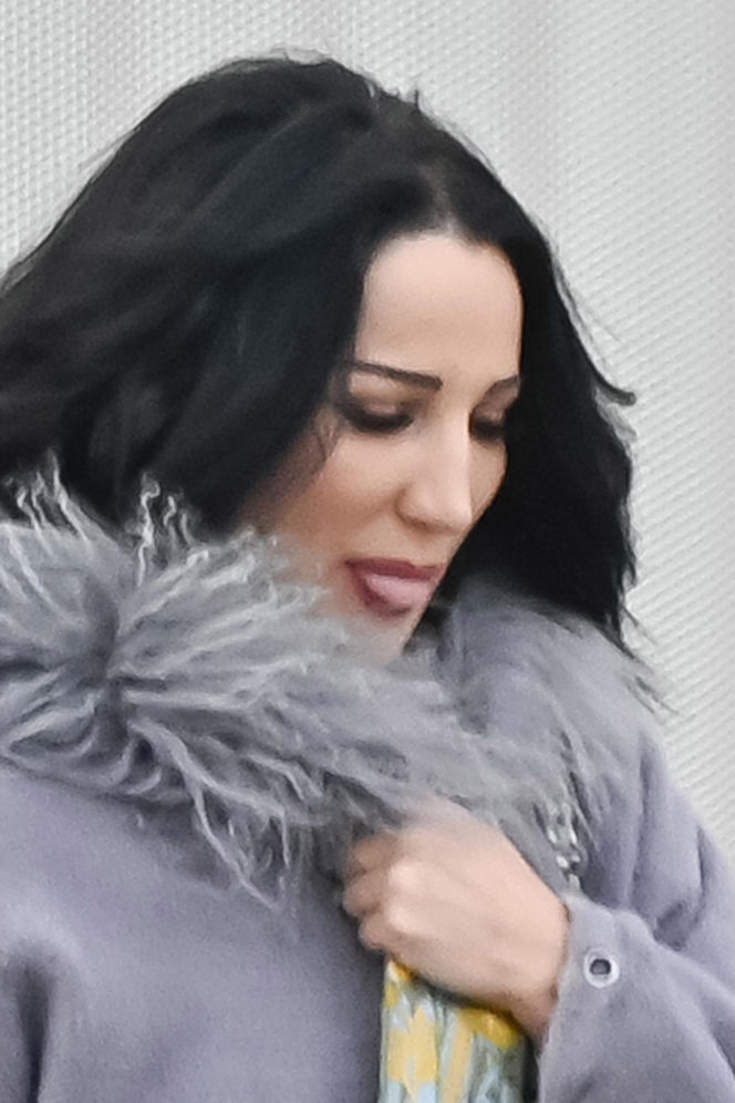 Justyna Steczkowska boso na śniegu