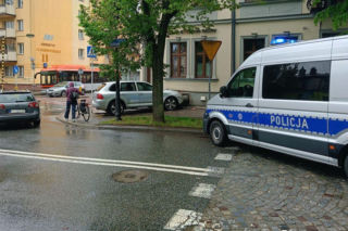 Kierowca Porsche wjechał w budynek w centrum Rzeszowa! 53-latek był pijany