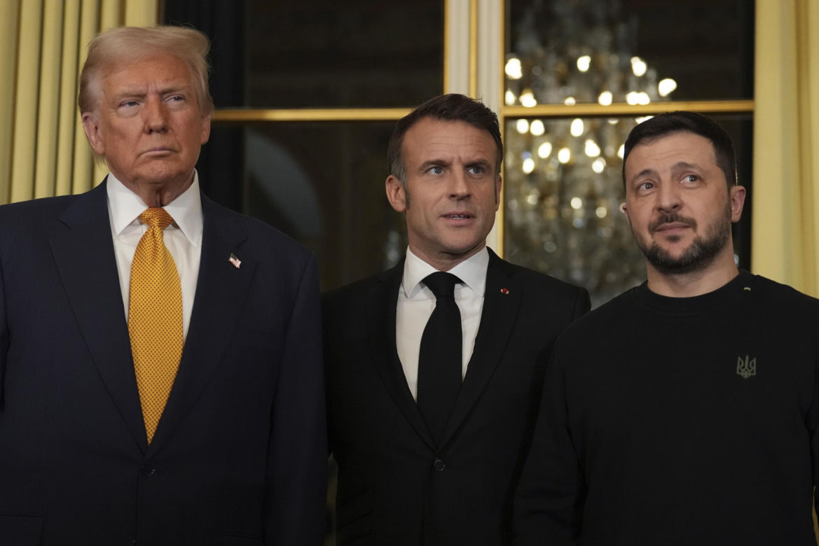 Trump, książę William, Zełenski razem! Zobacz zdjęcia z uroczystego otwarcia Nore Dame