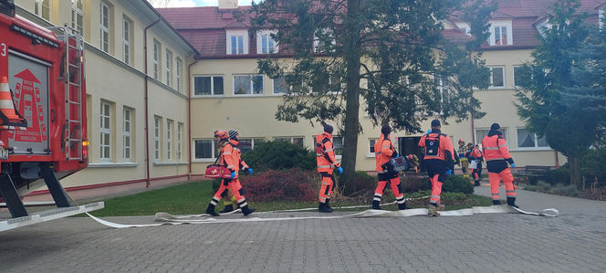 Próbna ewakuacja w zamojskim "rolniczaku"