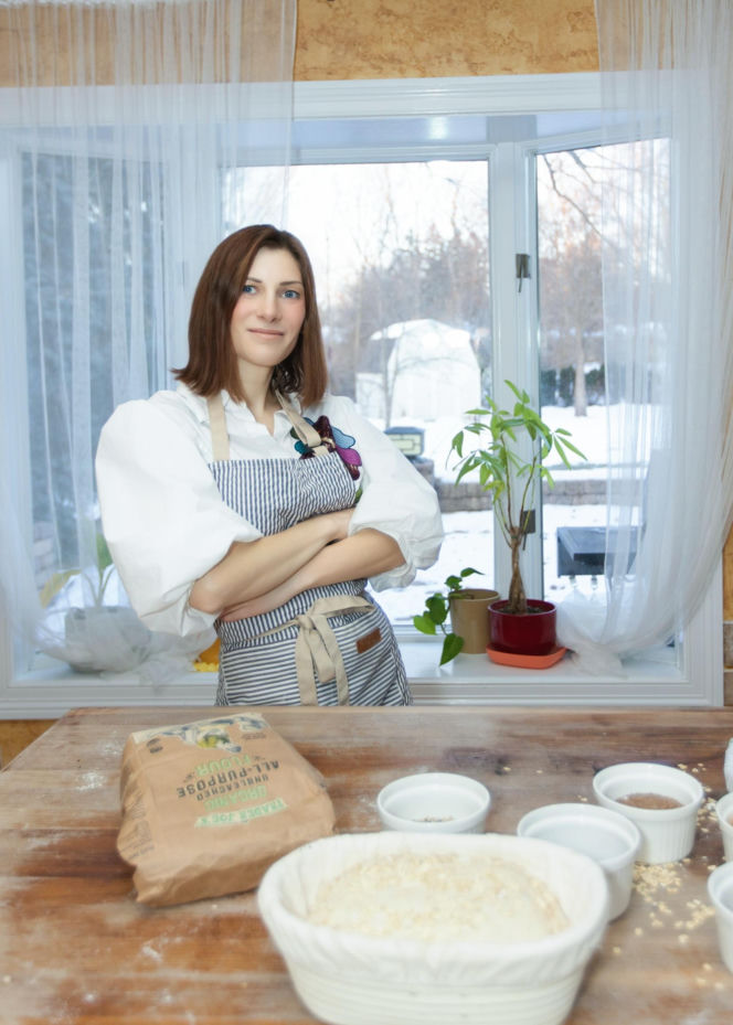 Olena Kaszuba piecze polski chleb pod Chicago