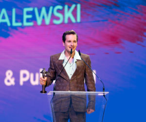 Tak zmieniał się Krzysztof Zalewski. Długie włosy były kiedyś jego znakiem rozpoznawczym