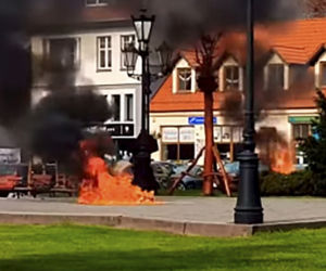 Młody mężczyzna płonął jak pochodnia na środku rynku. Horror w Strzelnie!