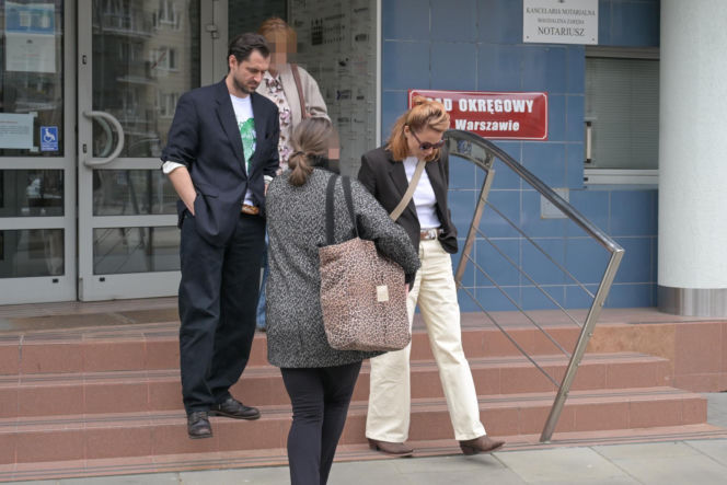 Katarzyna Wajda czekając na rozwód, całowała się w sądzie