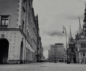 Wrocław w czasie epidemii - opustoszałe centrum miasta