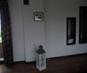 Kominek w salonie