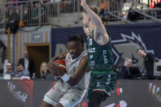 Dramat Dzików Warszawa w Orlen Basket Lidze. Śląsk Wrocław odwrócił losy meczu w ostatniej sekundzie!