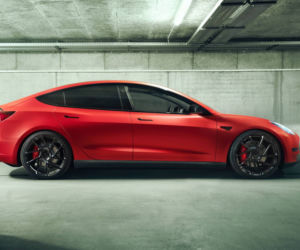 Tesla Model 3 po tuningu Novitec