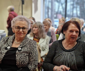 Starachowice. Moda, która nie zna metryki! Międzypokoleniowe show w Centrum Kreatywności Pałacyk