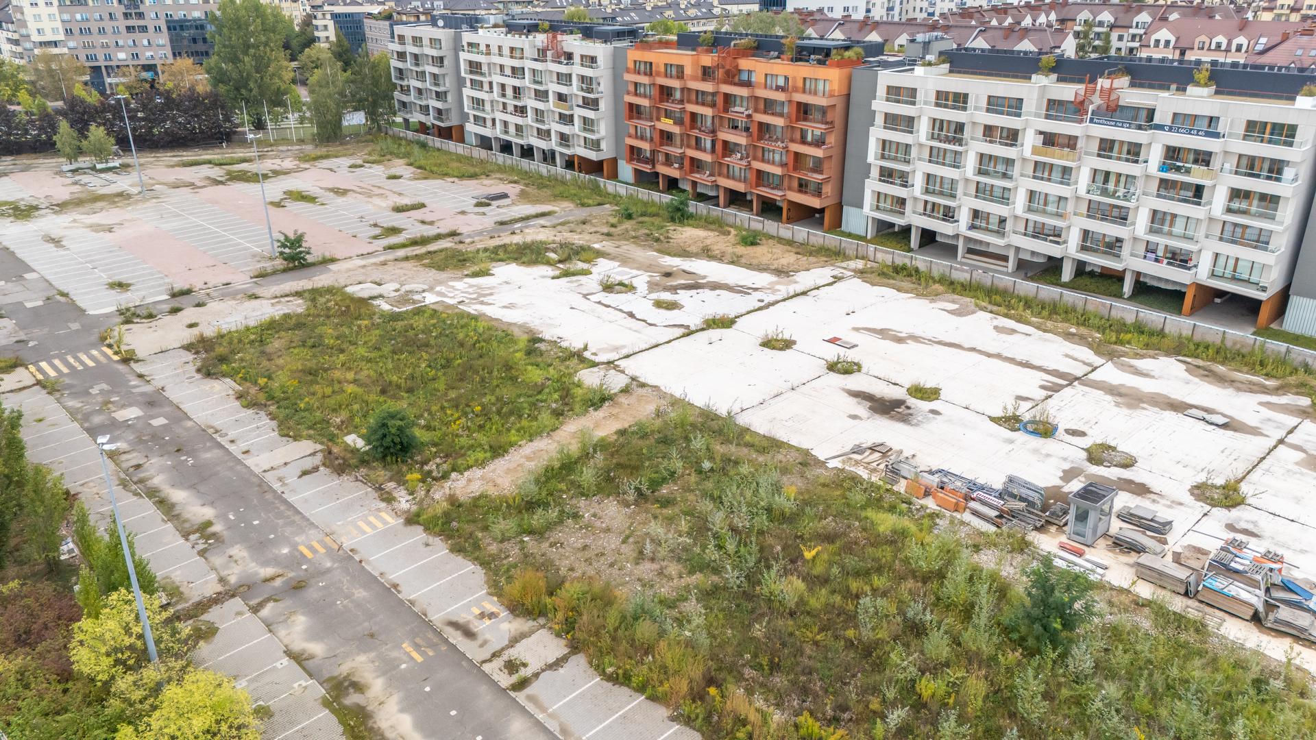Działka pod inwestycję Nowy Rytm Kabaty w Warszawie