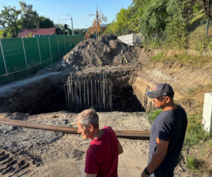 Kolej buduje 40- metrowy maszt w okolicy ul. Tatrzańskiej