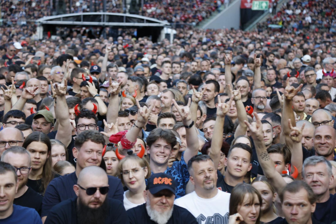 Koncert AC/DC w Warszawie (4.07.2025) - część druga. Organizatorem koncertu jest Live Nation