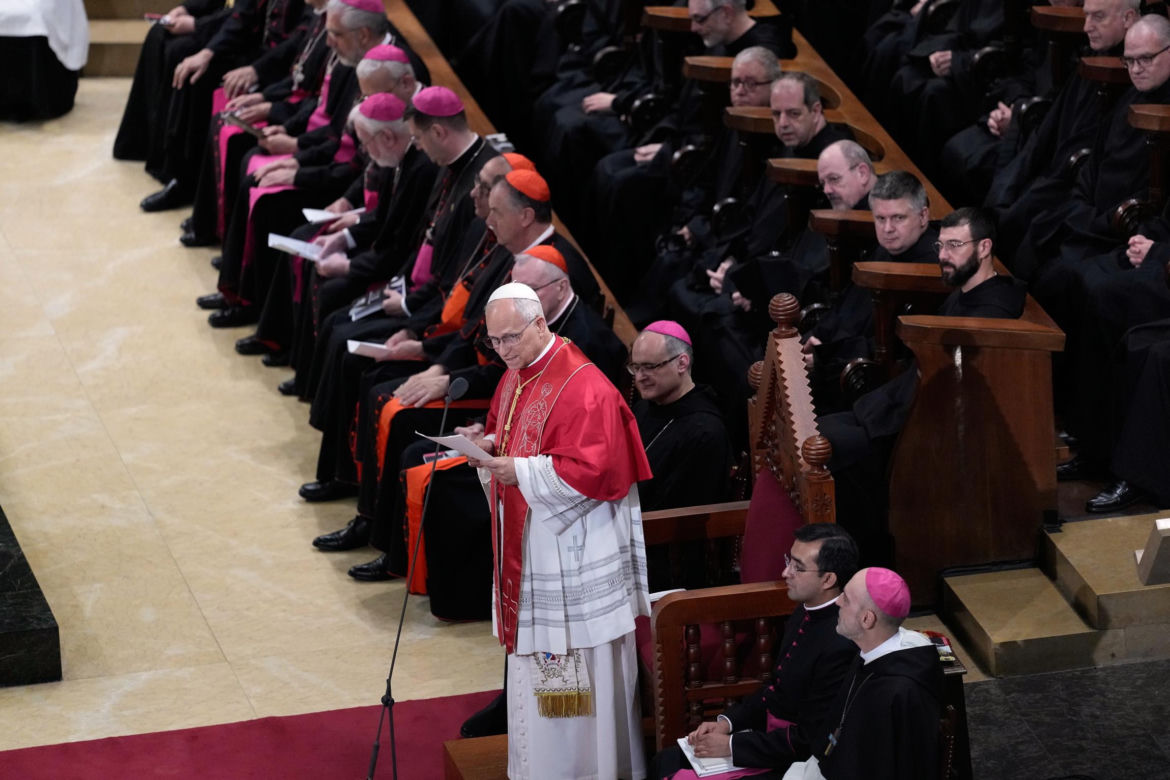 Hiszpania/ Papież odwiedził opactwo Matki Bożej w Montserrat w górach Katalonii