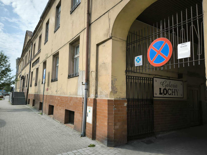 MOK i biblioteka na Chrobrego