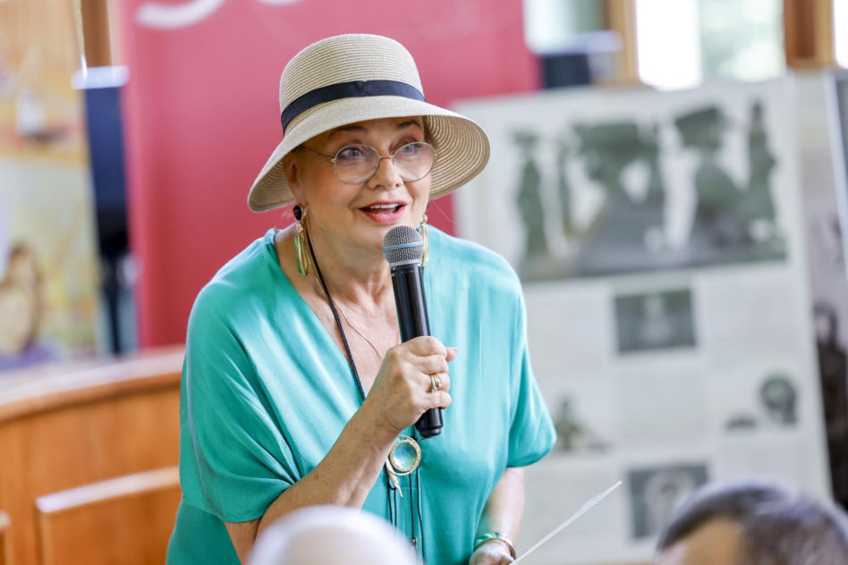 Małgorzata Ostrowska-Królikowska