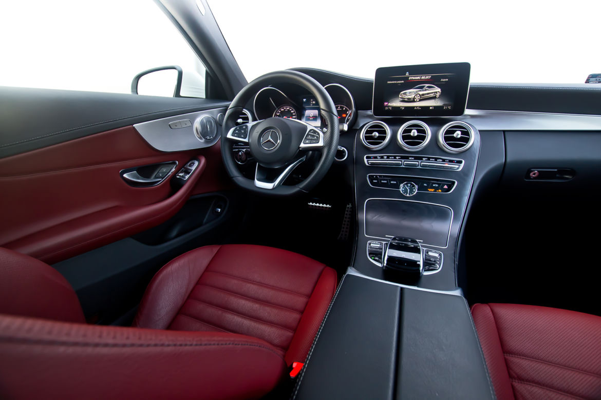 Mercedes-Benz C250 Coupe AMG Line 7G-Tronic