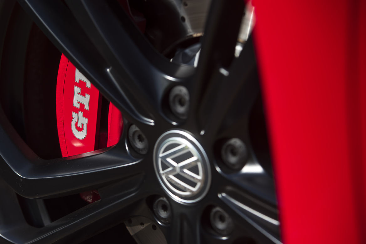 Volkswagen Golf GTI TCR 2.0 TSI 290 KM DSG7