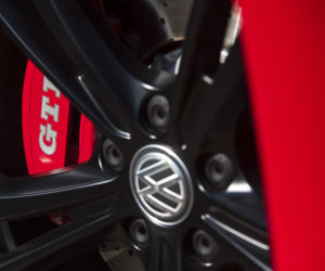 Volkswagen Golf GTI TCR 2.0 TSI 290 KM DSG7