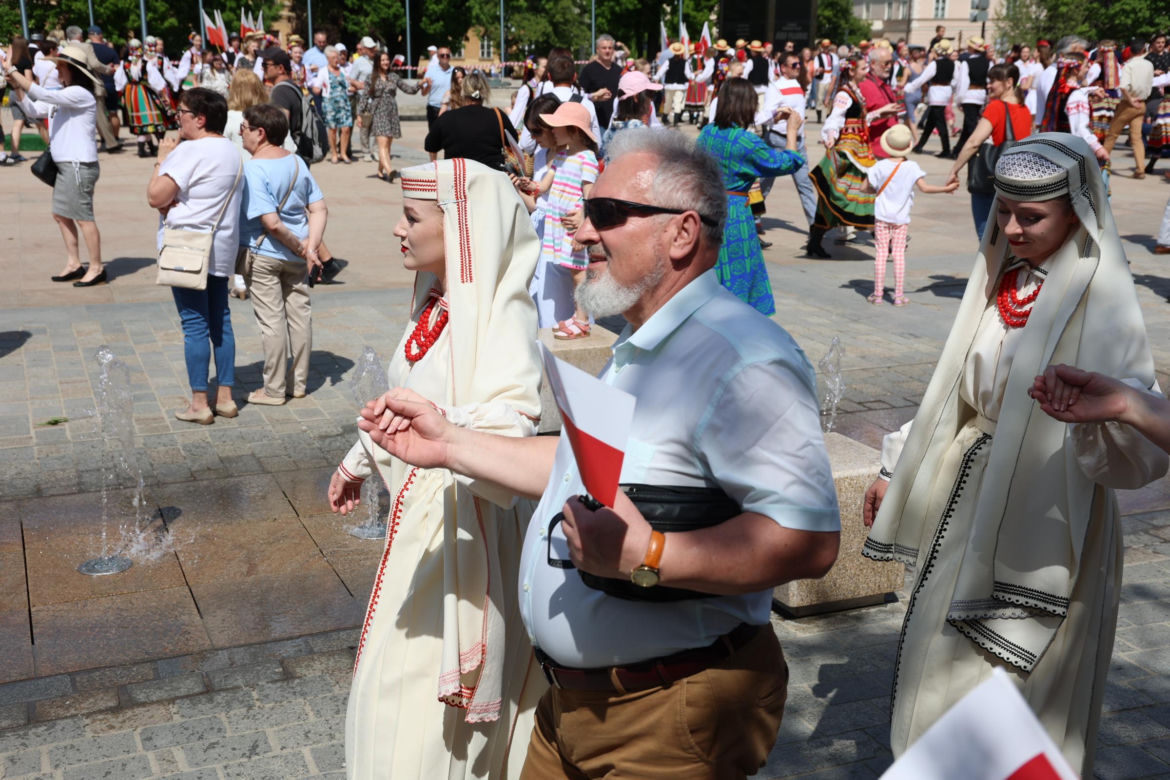 420 par zatańczyło tradycyjnego „Poloneza dla Lublina”! 
