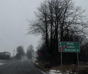 „Myślałem, że gram w grę”. 27-latek włamał się do domu i zasnął w łóżku właściciela