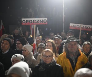 Rocznica katastrofy smoleńskiej. Tłumy ruszyły w Marszu Pamięci