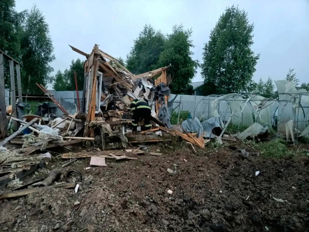 Ukraina