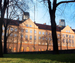 Zwycięzca w kategorii Budynek z wielkiej płyty po rekonstrukcji i adaptacji (poza budynkami z wielkiej płyty)