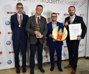 Od 17 lat nie schodzi z podium - AZS PWSZ Leszno trzeci