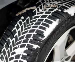 Opona całoroczna Bridgestone Weather Control A005