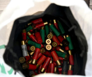 Policja weszła do kilkunastu mieszkań. Wielka akcja służb w Podlaskiem