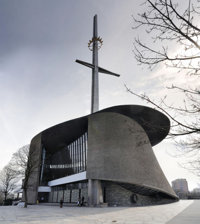 7. „Arka Pana” – Nowa Huta (Kraków). Zobacz opis.