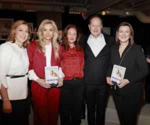 Wyklepane Rozenek-Majdan i Wojciechowska prężą się na ściance. Nie wyglądają na swoje lata!