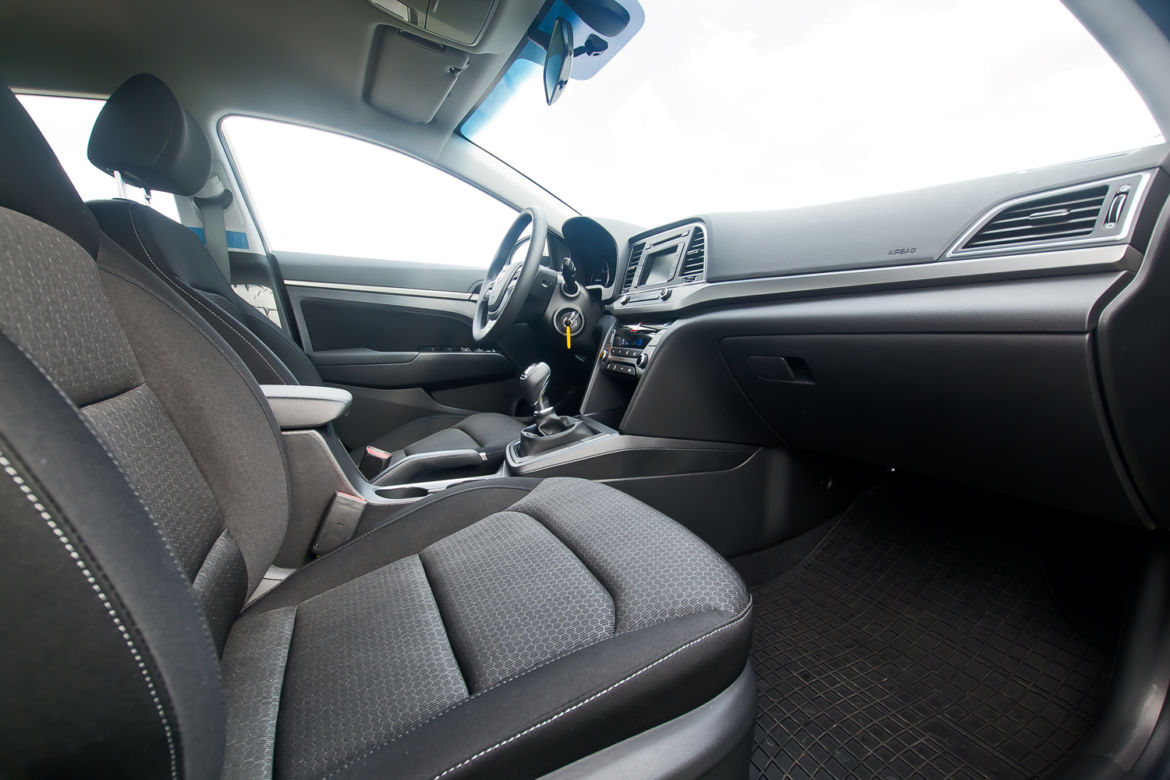 Hyundai Elantra VI generacja