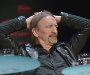 Zanim został głosem rocka, Marek Piekarczyk budował piece. Tak przez lata zmieniał się juror The Voice
