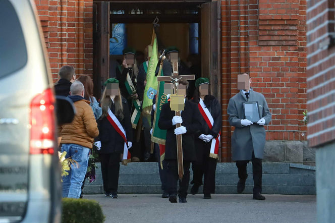 Pogrzeb 16-letniej Mai