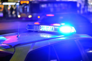 Zablokowali drogę i obrabowali konwój. Znamy szczegóły napadu na transport pieniędzy